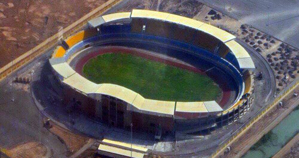 Construction of a 15,000-seat football stadium in Khorramshahr