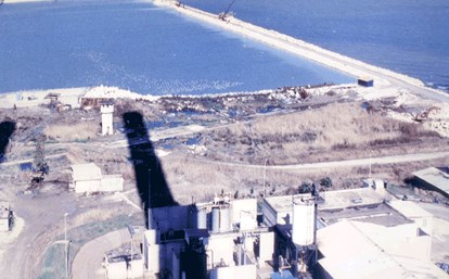 Dredging of the water intake basin of Shahid Salimi Power Plant in Neka