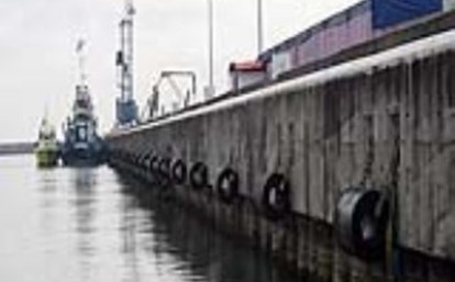 Multi-purpose breakwater in Fereydunkenar